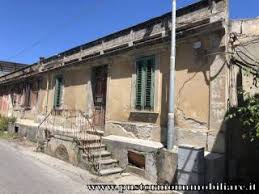 Scopri tutti gli annunci privati e di agenzie e scegli con immobiliare.it la tua futura casa. Case Indipendenti In Vendita Reggio Calabria Immobiliare It