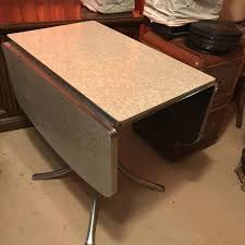 Solid wood small round vintage antique collapsible kitchen dinning table. Best Vintage Drop Leaf Kitchen Table For Sale In Lincoln Nebraska For 2021