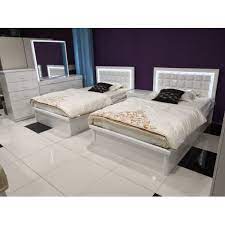 اطفال مودرن غرف نوم اطفال بسريرين ودولاب وتسريحه