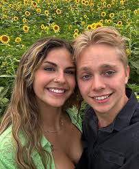 Lauren Boyce's Instagram, Twitter & Facebook