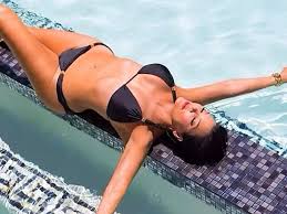 Kris Jenner Nude Pictures Nude photos
