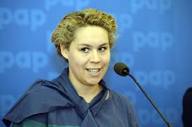 Numer identyfikacji podatkowej, pod którym firma szymon miszczak widnieje w centralnej ewidencji przedsiębiorstw to branża, w której specjalizuje się firma szymon miszczak to konsulting. Pisf 6 Off Plus Camera