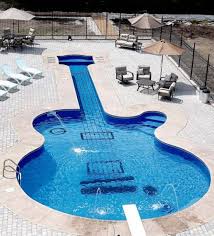 See The Picz Amazing Swimming Pool Guitar See More Coole Pools Aussenpool Schwimmbad Designs