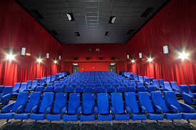 Gsc operates a total of 349 screens in 40 locations across malaysia and vietnam, out of which 306 screens are spread across 33 locations in malaysia, while 43 screens sit. 8 Movie Theatre Classes In Malaysia You Should Know Expatgo