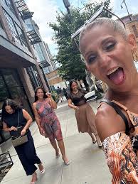 Start your day with this refreshing and healthy pineapple and oatmeal  smoothie! 🍍✨ This recipe is not only delicious but also traditionally used  to support digestion and give you lasting energy throughout