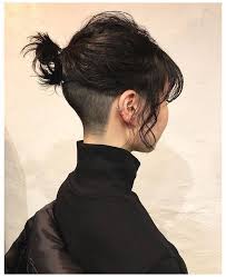 There should be no flares, no skinny jeans, no embroidery detailing, and no fading around butt or hip area. Hair Up Girl Short Hair Tomboy Undercut Girlshorthairtomboyundercut Short Hair Styles Short Hair Tomboy Undercut Long Hair