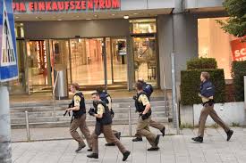 Der amoklauf in münchen ist für viele immer noch unbegreiflich. Amoklauf Von Munchen Das Wissen Wir Uber Den Tater Munchen