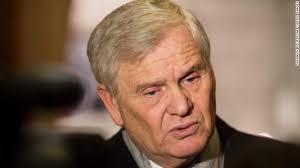 Univision CEO plots retirement amid changes at Spanish-language broadcaster