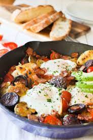 Chorizo Breakfast Hash With Bacon And Smashed Potato Recipe Breakfast Hash Breakfast Hash Recipes Recipetin Eats