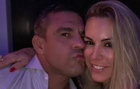 Roberta Rodrigues chora ao escrever carta de gratidão à tia