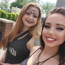 Lacy Decker's Instagram, Twitter & Facebook