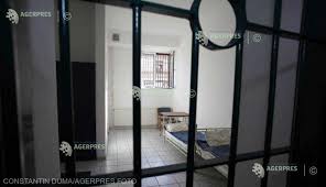 Politia brasov sectia 5 nu are definite produse şi/sau servicii! Brasov Un Minor A Fost ReÅ£inut Pentru 24 De Ore DupÄ Ce Si A Injunghiat Mortal Fratele