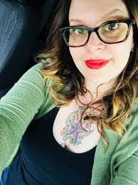 Amber Burbridge's Instagram, Twitter & Facebook