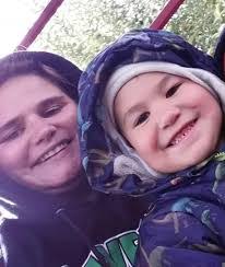 Kendra Irwin's Instagram, Twitter & Facebook