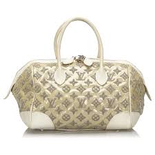 Comes with louis vuitton box included. Louis Vuitton Louis Vuitton Gray Monogram Bouclettes Speedy Round Handbags Leather Other Patent Leather White Grey Ref 164090 Joli Closet