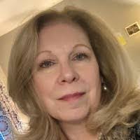 Lori Keener's Instagram, Twitter & Facebook