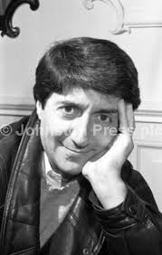 20385802-British TV and film actor Timothy Spall with his wife Shane in  Edinburgh in August 1986.