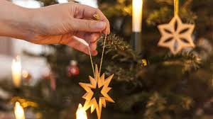 Wann und was schmückt ihr? Weihnachtsbaum Schmucken Die Besten Tipps Tricks Ideen