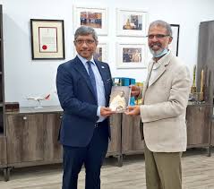 Mohd khairuddin aman razali, since 10 march 2020.the minister is supported by deputy minister of plantation industries and commodities whom are yb.dato' dr. India In Malaysia En Twitter High Commissioner Mridul Kumar Had A Fruitful Meeting With Mr Ravi Muthayah Sg Of Malaysian Ministry Of Plantation Industries Commodities They Discussed Ways 2 Ensure Sustainable