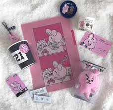 A esta edad, los niños y niñas tienen un juego más además, prestan mucha más atención a las palabras que escuchan, por lo que el vocabulario será muy importante en estos juegos educativos para niños de. R U V O Artilugios Y Artefactos Bts Ideas De Habitaciones