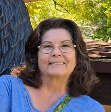 How to import scanned files from Scan n Cut to Hatch for applique quilting?