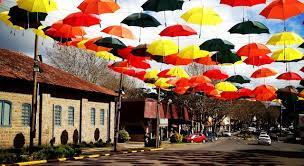 Cozy atmosphere and close to the city center, you can go walking. 10 Programas Para O Inverno Em Canela