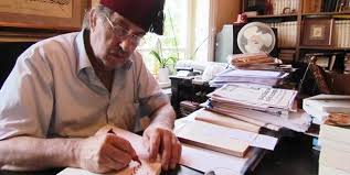 Acıbadem altunizade hastanesi'nde 5 mayıs 2019'da 86 yaşında hayatını kaybetti. Kadir Misiroglu Nun Genclere Tavsiye Ettigi 100 Kitap