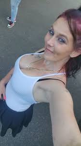 🌻Hi, I'm a newly single woman looking for a serious relationship. I don't  care where you're from, rich or poor. Just say hello to me. Thank you.  💕💕👇👇 📱📞 https://shorter.me/jTV8S