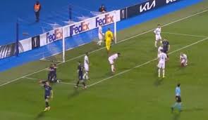 Građanski nogometni klub dinamo zagreb, commonly referred to as gnk dinamo zagreb or simply dinamo zagreb, is a croatian professional footba. Dinamo Zagreb Reach Last 16 Of Uefa Europa League Croatia Week