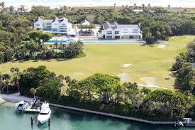 Tiger Woods Elin S Finally Been Paid Off In Full South Florida Reporter Florida Mansion House In The Woods Celebrity Houses