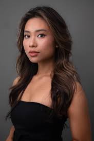 She's stylish, smart, and making headlines for more than just her career.  Sarah Langa is the woman everyone's talking about in connection with  Springbok Sacha Feinberg-Mngomezulu.