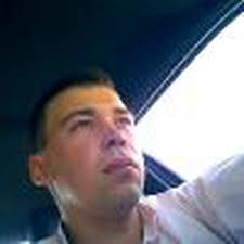 Ricardo REAL, 43 ans (LE CHESNAY)