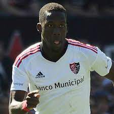 Luis advincula‏verified account @luisadvincula17 jun 8. Luis Advincula Y La Emotiva Despedida De Los Hinchas De Newell S En Redes Sociales Futbol Peruano Depor