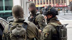 Osama bin laden (second from right) on a visit to falun, sweden. Nationella Insatsstyrkan Under Terrorattacken I Stockholm Vi Onskar Vara Foljare En Glad Pask Nationellainsatsstyrkan Ni I Militart Stockholm