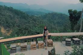 For more information please contact us: Puncak Sempur Harga Tiket Masuk Spot Foto Terbaru 2021