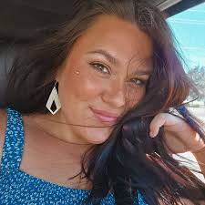 Is it OK to keep chickens and turkeys together? ￼