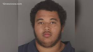 8/28/2013 Father witnesses son's capital murder arrest in Beaumont