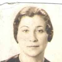 Rose Brostowski's Instagram, Twitter & Facebook