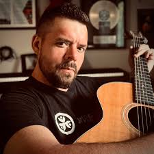 Leslie's album, Company's Comin' turns 3 years old today. Leslie never set  out to be a recording artist but this serendipitous accomplishment was a  highlight in his life. Never in his wildest