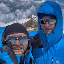 These are the 🇨🇿 Czechs who have reached the first summit of Nanga this  year from the Diamir side: Marek and Ondrej Hlasny. They reached the summit 