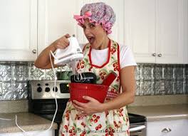 My Shower Cap And Apron Are Perfect For Whipping Up A Homemade Vo5 Recipe For My Dry Hair I M A Kitchen Beaut Beauticians Shower Cap Beautiful Girl Wallpaper