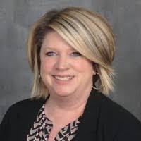 Melanie Roush's Instagram, Twitter & Facebook