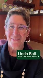 Heather Hemphill's Instagram, Twitter & Facebook