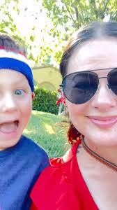 Tami Holtz's Instagram, Twitter & Facebook