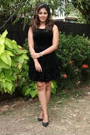 12 022 red balloon stock video clips in 4k and hd for creative projects. Anjali Cross Legs In Mini Black Skirt At Balloon Movie Trailer Launch Actress Album