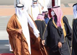 .عبد الفتاح السيسي والأمير محمد بن سلمان ولي عهد المملكة العربية السعودية. ÙˆÙ„ÙŠ Ø§Ù„Ø¹Ù‡Ø¯ Ø§Ù„Ø³Ø¹ÙˆØ¯ÙŠ ÙŠØ³ØªÙ‚Ø¨Ù„ Ø£Ù…ÙŠØ± Ù‚Ø·Ø± Ø¨Ù€ Ø§Ù„Ø¹Ù†Ø§Ù‚