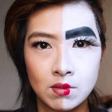 Maria Kimura's Instagram, Twitter & Facebook