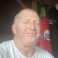 Feeling very grateful to be back at Adelaide Oval watching the Test with…