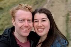 Woman's frantic search for 'irreplaceable' diamond rings saved by sign