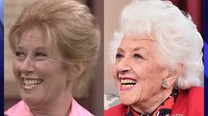 Charlotte Rae, Mrs. Garrett from TV's 'The Facts of Life' and 'Diff'rent  Strokes,' dies at 92